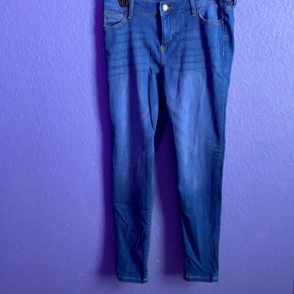 Blue Non Ripped Jeans